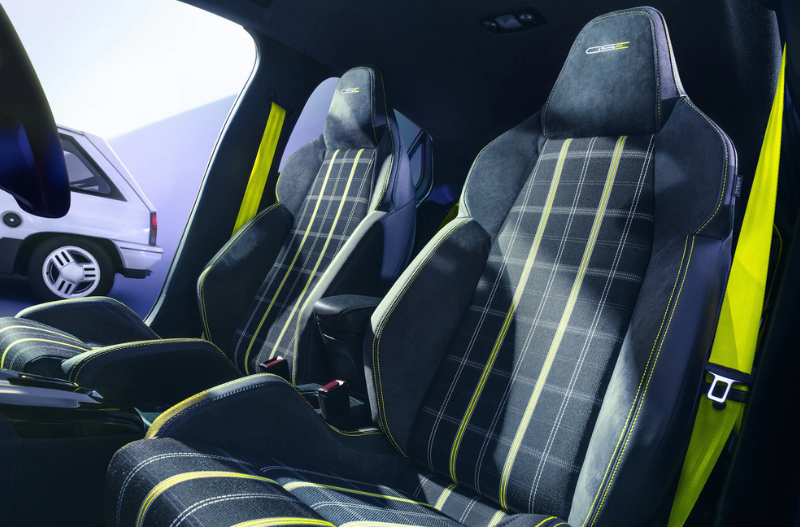 https://www.ludlowmotors.co.uk/assets/media/corsagseinterior.png