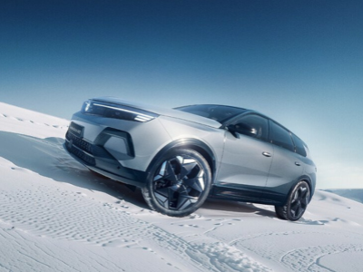 Vauxhall Grandland Electric AWD: Power, Performance, and Precision