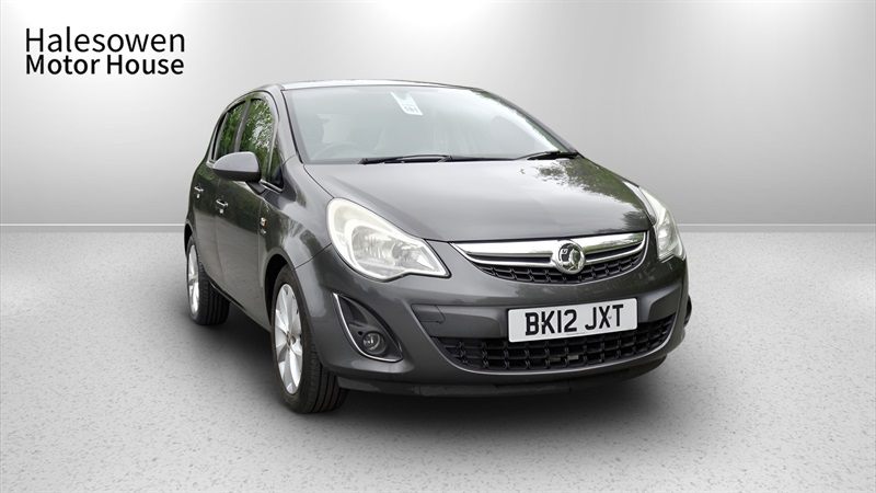 VAUXHALL Corsa