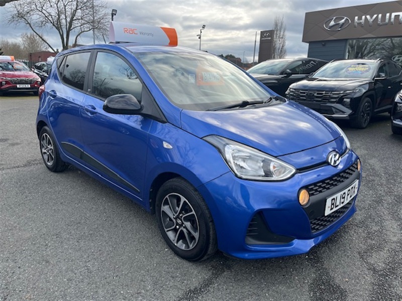 Hyundai i10