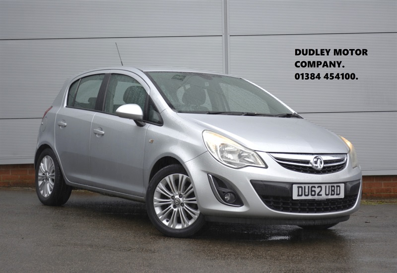 VAUXHALL Corsa